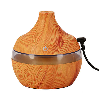 Humidificador de habitación de niebla fría de tamaño pequeño de 300 ml de grano de madera con luz LED de cambio de color