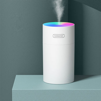 Humidificador de aire de 5V 270ml portátil USB Mini Car Aroma Diffuser con esterilización ultrasónica